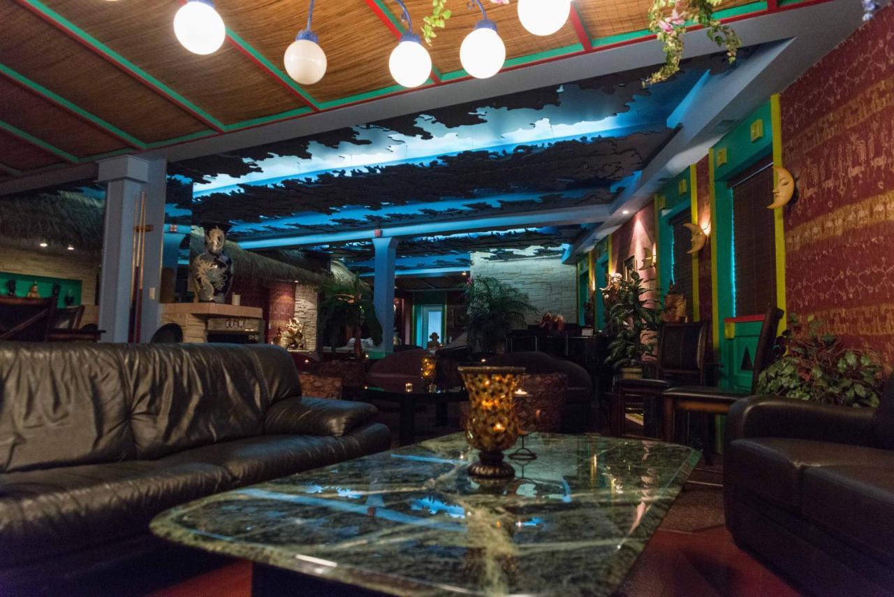 Mariaggi'S Theme Suite Hotel & Spa Winnipeg Exterior foto